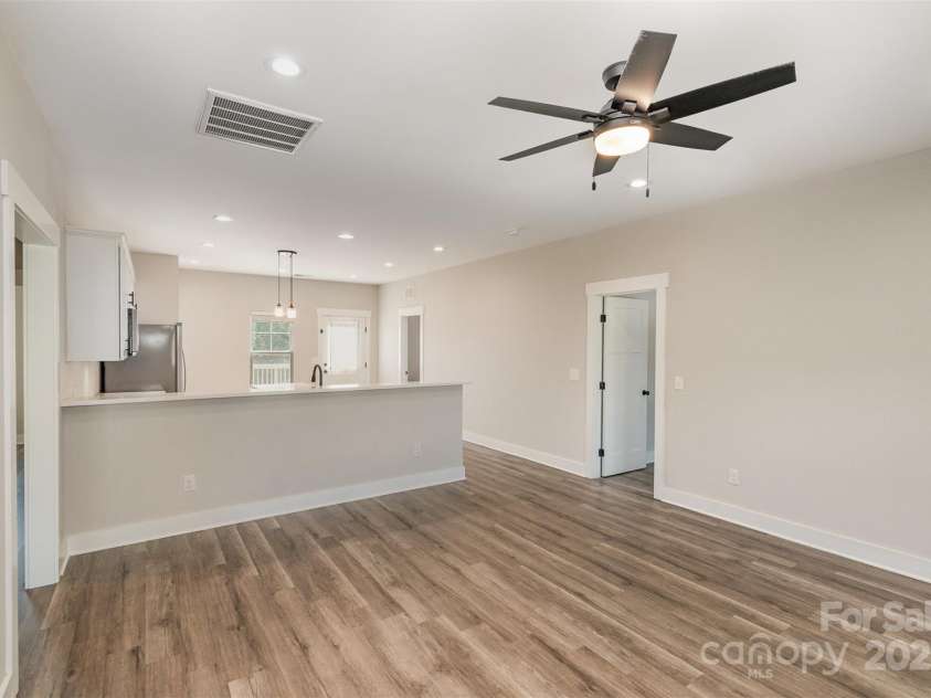 623 Skyland Drive, Mount Pleasant, NC 28124.  MLS# CAR4239820, YatesRealty ID 4811. 