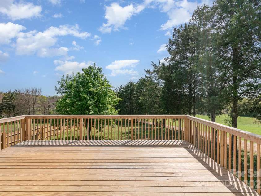 623 Skyland Drive, Mount Pleasant, NC 28124.  MLS# CAR4239820, YatesRealty ID 4811. 