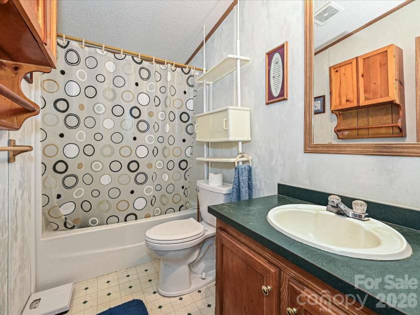 9836 Southwinds Drive, Fort Mill, SC 29707.  MLS# CAR4359084, YatesRealty ID 4811. 