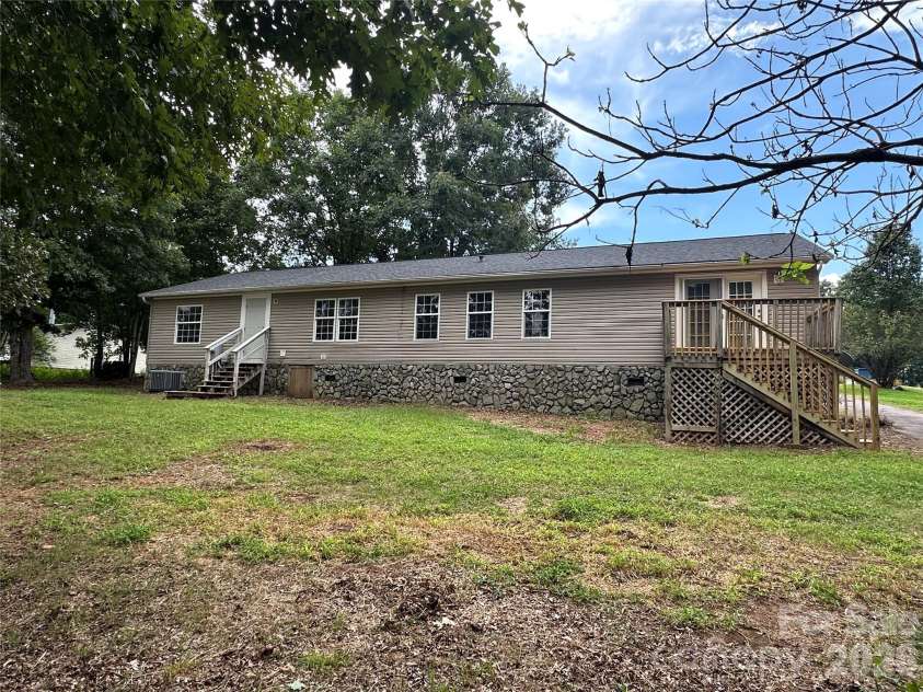 4786 BRIAR Court, Granite Falls, NC 28630.  MLS# CAR4419568, YatesRealty ID 48110. 