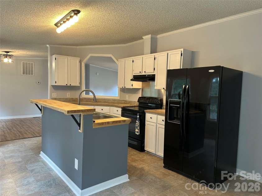 4786 BRIAR Court, Granite Falls, NC 28630.  MLS# CAR4419568, YatesRealty ID 48110. 
