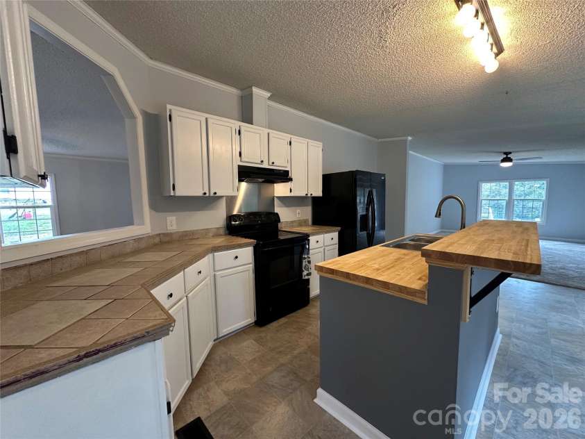 4786 BRIAR Court, Granite Falls, NC 28630.  MLS# CAR4419568, YatesRealty ID 48110. 