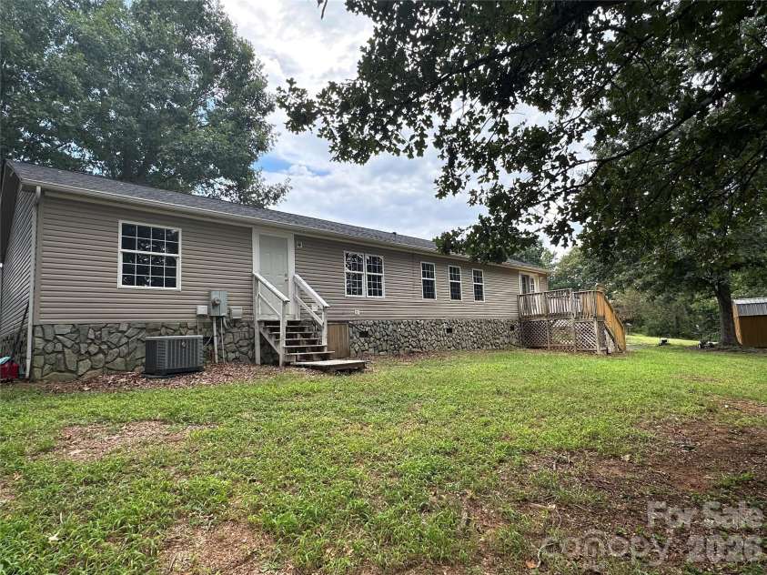 4786 BRIAR Court, Granite Falls, NC 28630.  MLS# CAR4419568, YatesRealty ID 48110. 