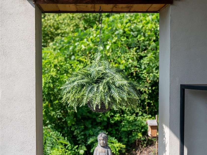 4 Osprey Trail, Asheville, NC 28806.  MLS# CAR4418286, YatesRealty ID 48114. 