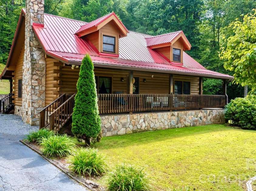 100 Goose Creek Road, Marion, NC 28752.  MLS# CAR4417607, YatesRealty ID 48118. 