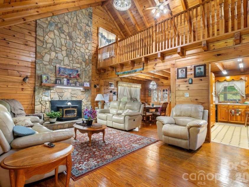 100 Goose Creek Road, Marion, NC 28752.  MLS# CAR4417607, YatesRealty ID 48118. 