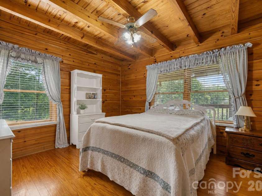 100 Goose Creek Road, Marion, NC 28752.  MLS# CAR4417607, YatesRealty ID 48118. 