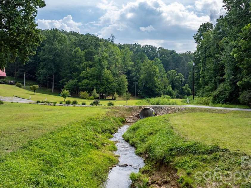 100 Goose Creek Road, Marion, NC 28752.  MLS# CAR4417607, YatesRealty ID 48118. 