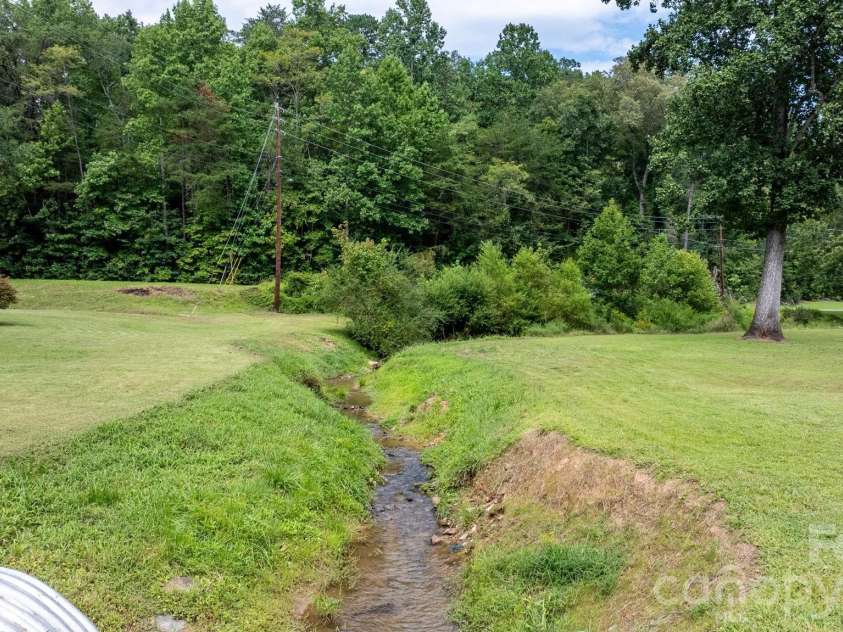 100 Goose Creek Road, Marion, NC 28752.  MLS# CAR4417607, YatesRealty ID 48118. 