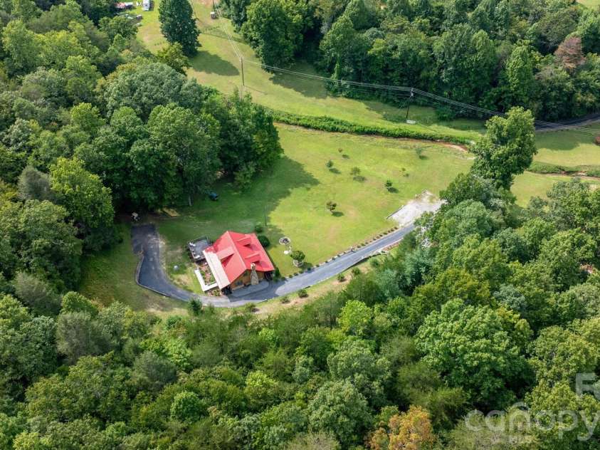 100 Goose Creek Road, Marion, NC 28752.  MLS# CAR4417607, YatesRealty ID 48118. 