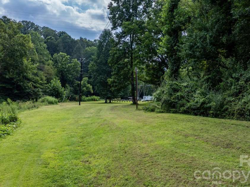 100 Goose Creek Road, Marion, NC 28752.  MLS# CAR4417607, YatesRealty ID 48118. 
