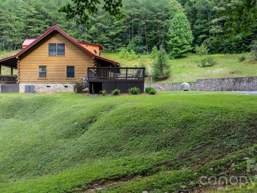 100 Goose Creek Road, Marion, NC 28752.  MLS# CAR4417607, YatesRealty ID 48118. 