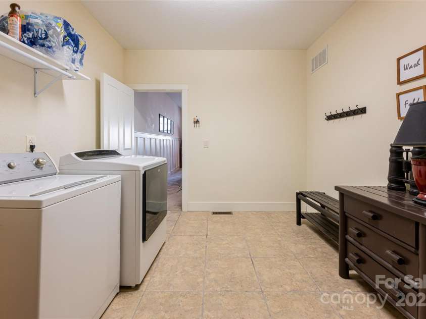 142 Allspice Court, Tuckasegee, NC 28783.  MLS# CAR4220661, YatesRealty ID 4812. 