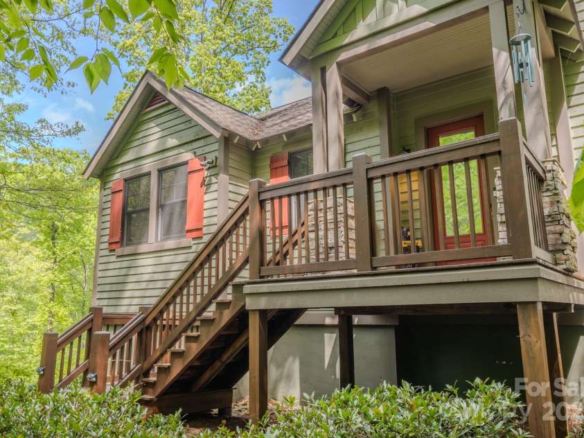 142 Allspice Court, Tuckasegee, NC 28783.  MLS# CAR4220661, YatesRealty ID 4812. 