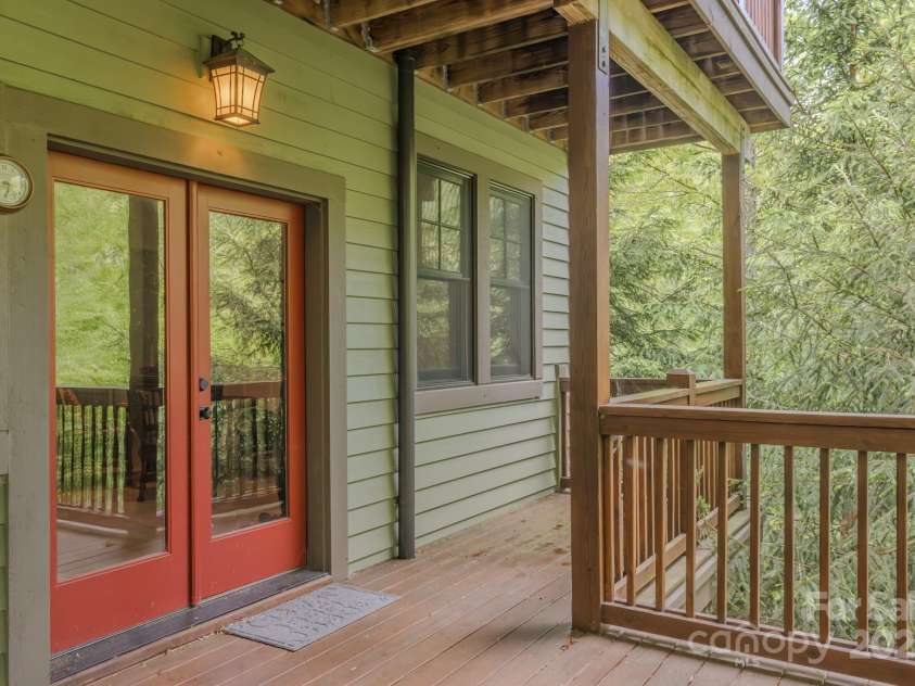 142 Allspice Court, Tuckasegee, NC 28783.  MLS# CAR4220661, YatesRealty ID 4812. 