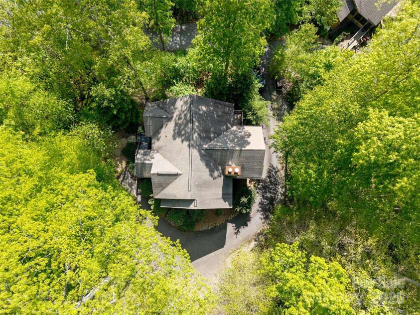 142 Allspice Court, Tuckasegee, NC 28783.  MLS# CAR4220661, YatesRealty ID 4812. 