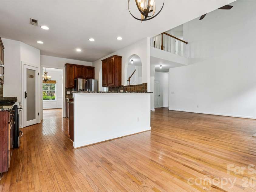104 Planters Drive, Statesville, NC 28677.  MLS# CAR4419577, YatesRealty ID 48121. 