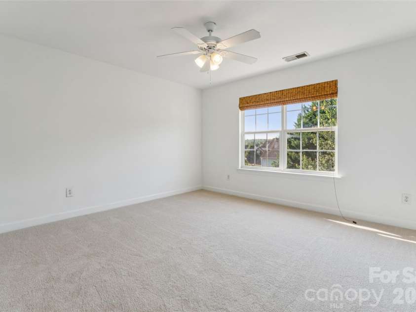 104 Planters Drive, Statesville, NC 28677.  MLS# CAR4419577, YatesRealty ID 48121. 