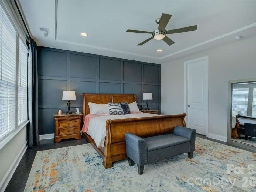14219 Twin Eagles Lane, Charlotte, NC 28278.  MLS# CAR4418745, YatesRealty ID 48122. 