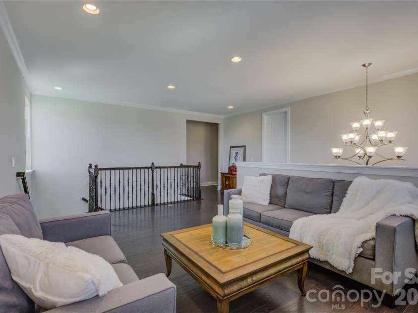 14219 Twin Eagles Lane, Charlotte, NC 28278.  MLS# CAR4418745, YatesRealty ID 48122. 