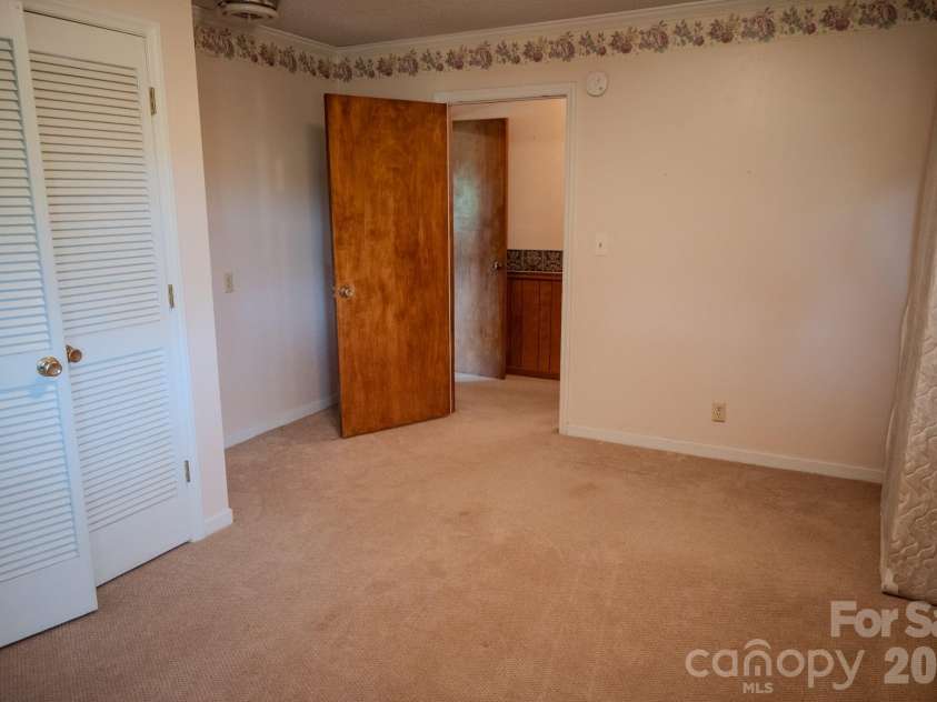 5522 Gilboa Road, Marshville, NC 28103.  MLS# CAR4419896, YatesRealty ID 48123. 