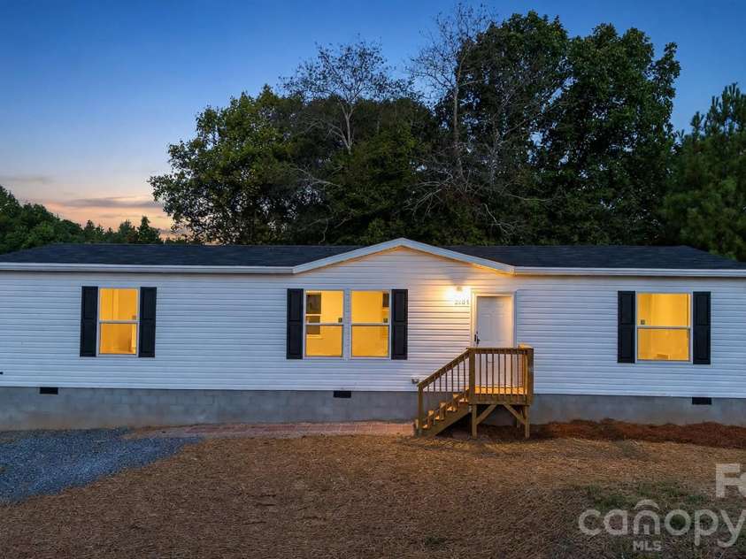 2201 Kingston Road, Kingstown, NC 28150.  MLS# CAR4420315, YatesRealty ID 48124. 