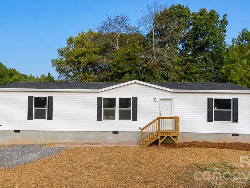 2201 Kingston Road, Kingstown, NC 28150.  MLS# CAR4420315, YatesRealty ID 48124. 