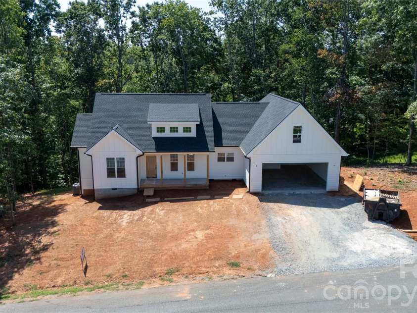 436 Dublin Lane, Columbus, NC 28722.  MLS# CAR4420014, YatesRealty ID 48127. 