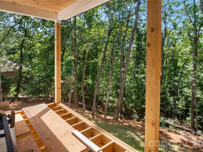 436 Dublin Lane, Columbus, NC 28722.  MLS# CAR4420014, YatesRealty ID 48127. 