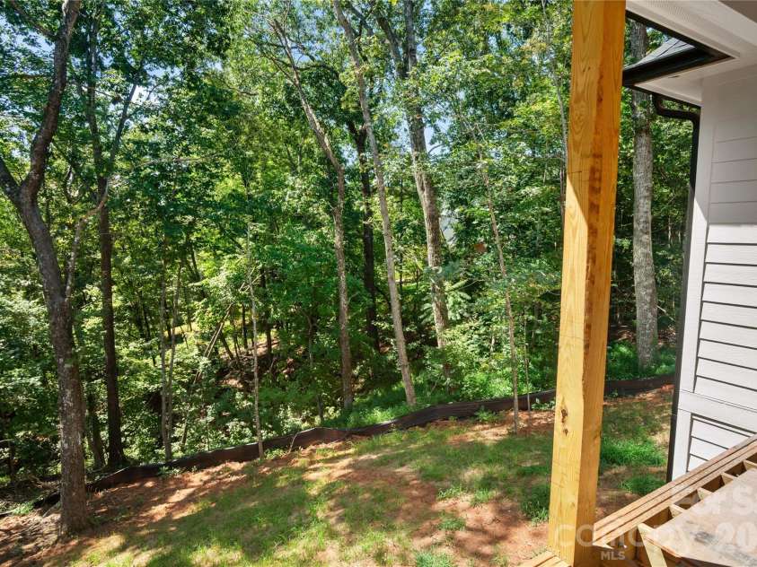 436 Dublin Lane, Columbus, NC 28722.  MLS# CAR4420014, YatesRealty ID 48127. 