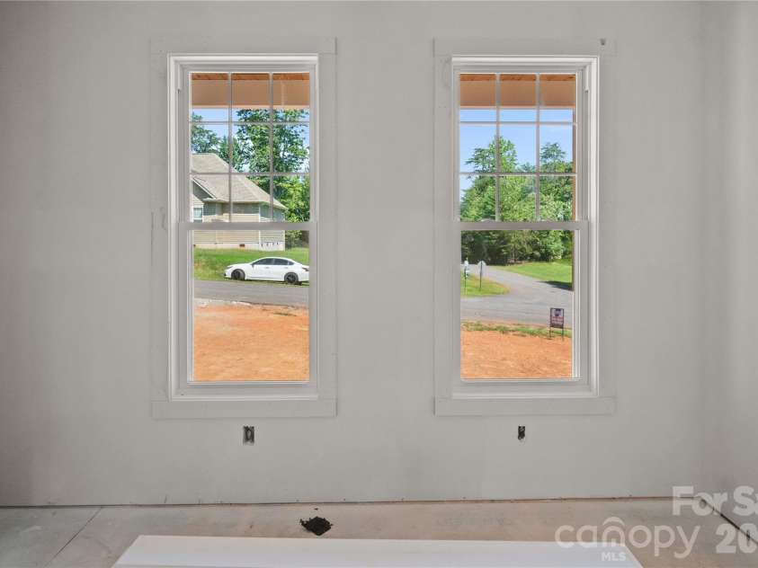 436 Dublin Lane, Columbus, NC 28722.  MLS# CAR4420014, YatesRealty ID 48127. 