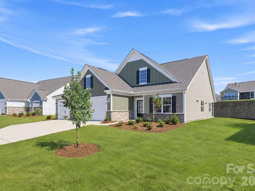 5337 Redbud Road, Lancaster, SC 29720.  MLS# CAR4420323, YatesRealty ID 48129. 