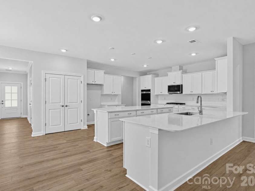 5337 Redbud Road, Lancaster, SC 29720.  MLS# CAR4420323, YatesRealty ID 48129. 