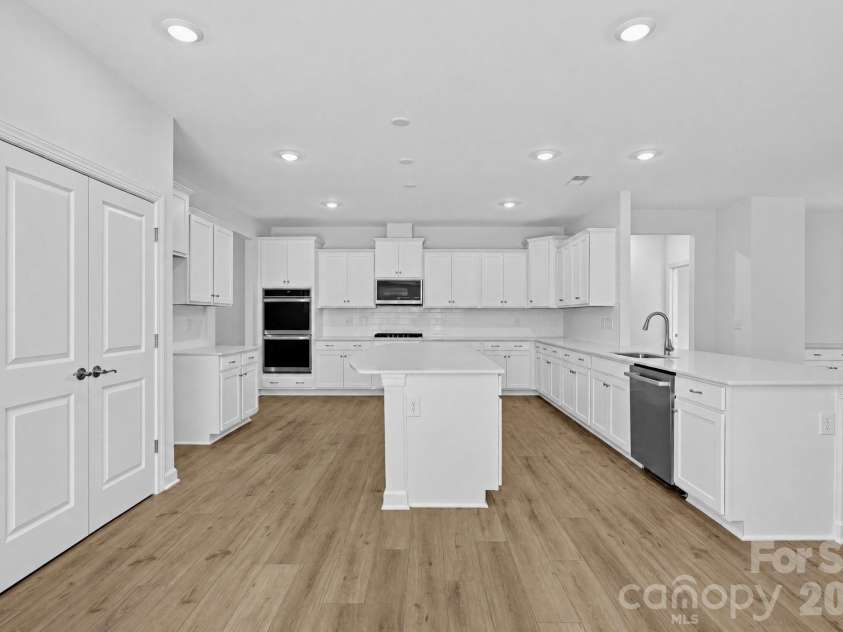 5337 Redbud Road, Lancaster, SC 29720.  MLS# CAR4420323, YatesRealty ID 48129. 