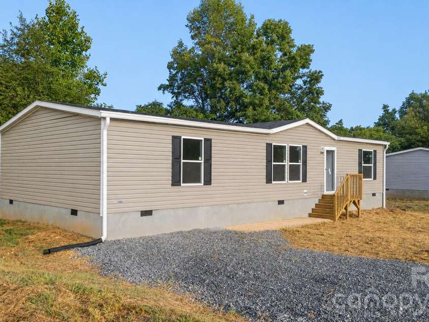 2203 Kingston Road, Kingstown, NC 28150.  MLS# CAR4420327, YatesRealty ID 48131. 