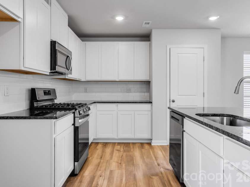 706 Espresso Drive, Shelby, NC 28152.  MLS# CAR4343621, YatesRealty ID 48132. 