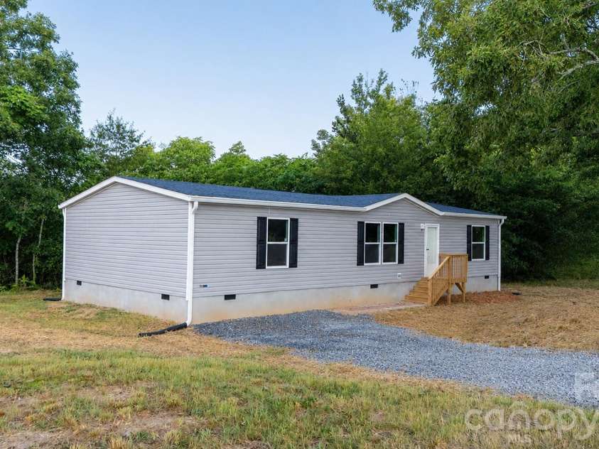 2205 Kingston Road, Kingstown, NC 28150.  MLS# CAR4420346, YatesRealty ID 48137. 