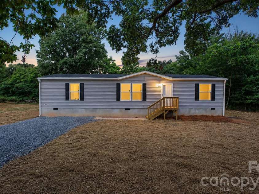 2205 Kingston Road, Kingstown, NC 28150.  MLS# CAR4420346, YatesRealty ID 48137. 