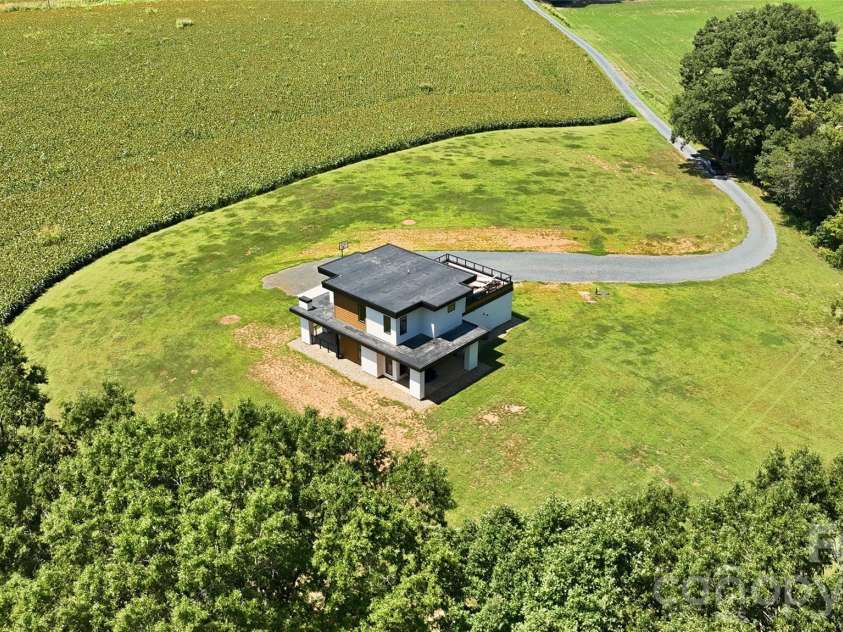 32492 Hugh Road, Albemarle, NC 28001.  MLS# CAR4418443, YatesRealty ID 48138. 