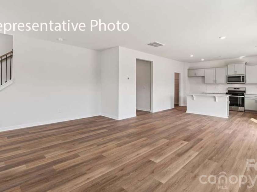 158 Apple Orchard Court, Statesville, NC 28677.  MLS# CAR4346653, YatesRealty ID 4814. 