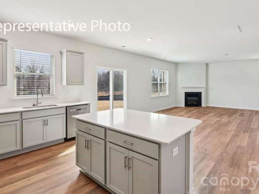 158 Apple Orchard Court, Statesville, NC 28677.  MLS# CAR4346653, YatesRealty ID 4814. 