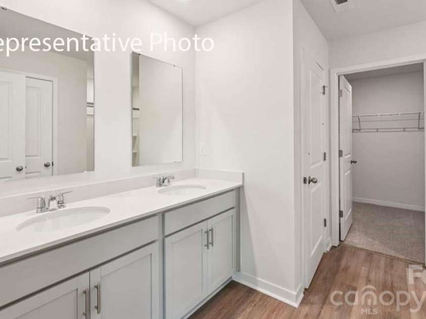 158 Apple Orchard Court, Statesville, NC 28677.  MLS# CAR4346653, YatesRealty ID 4814. 