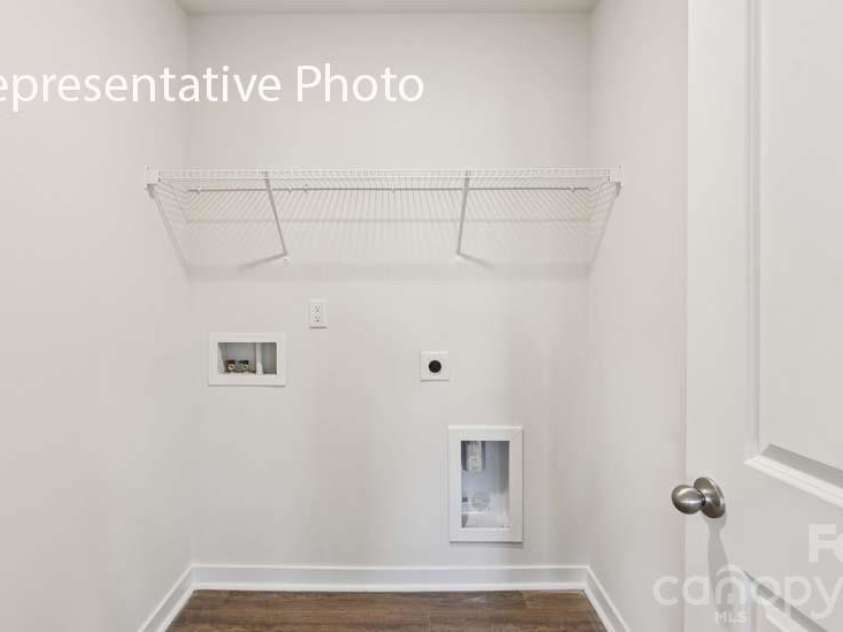 158 Apple Orchard Court, Statesville, NC 28677.  MLS# CAR4346653, YatesRealty ID 4814. 