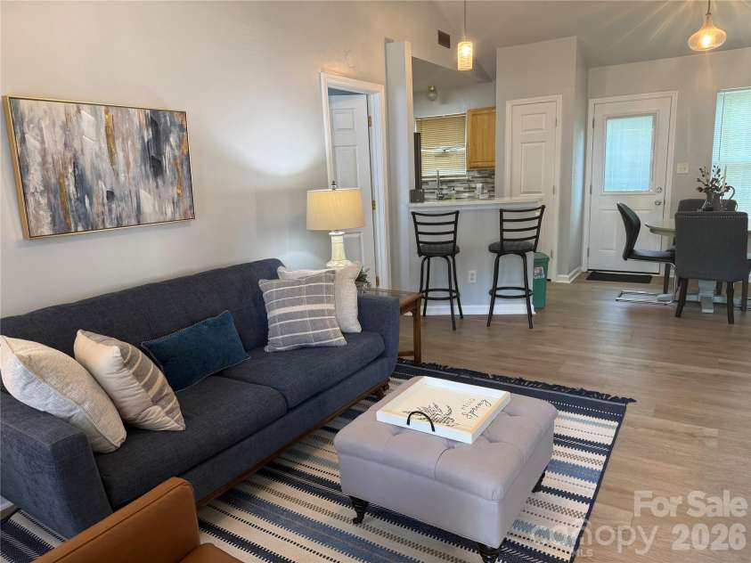 551 Porter Street, Charlotte, NC 28208.  MLS# CAR4420358, YatesRealty ID 48141. 