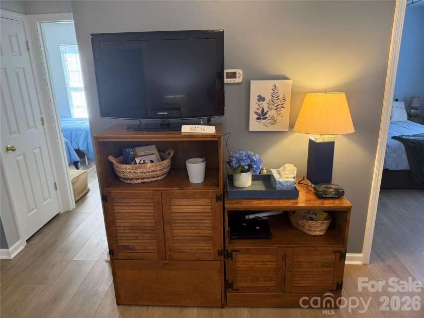 551 Porter Street, Charlotte, NC 28208.  MLS# CAR4420358, YatesRealty ID 48141. 