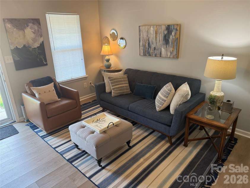 551 Porter Street, Charlotte, NC 28208.  MLS# CAR4420358, YatesRealty ID 48141. 