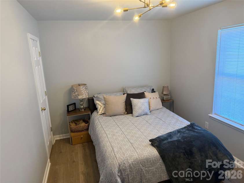 551 Porter Street, Charlotte, NC 28208.  MLS# CAR4420358, YatesRealty ID 48141. 