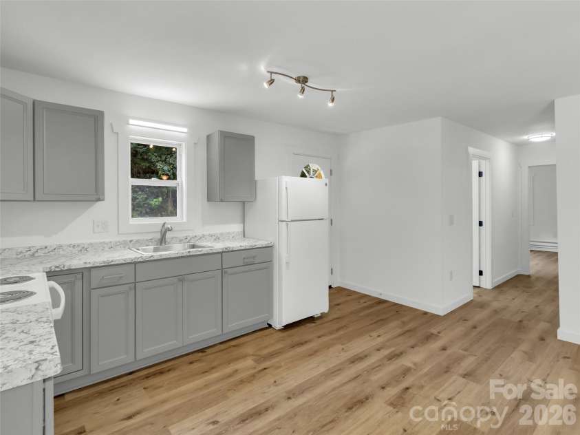 80 Mcelroy Street, Waynesville, NC 28786.  MLS# CAR4420052, YatesRealty ID 48142. 