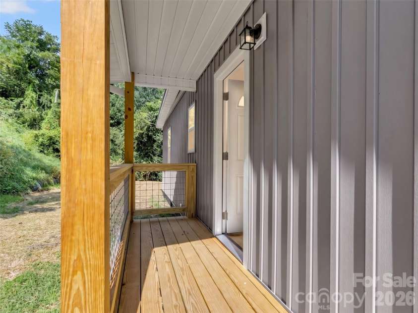 80 Mcelroy Street, Waynesville, NC 28786.  MLS# CAR4420052, YatesRealty ID 48142. 