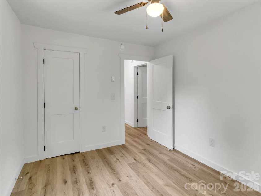 80 Mcelroy Street, Waynesville, NC 28786.  MLS# CAR4420052, YatesRealty ID 48142. 